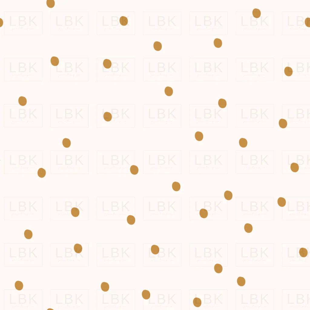Dots in off white